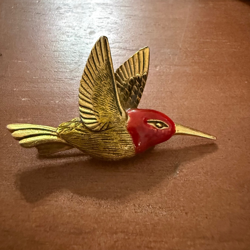 Vintage Red & Gold Hummingbird Bird Brooch / Pin Grandmacore Fairycore